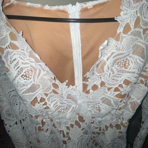 White & nude party dress - Picture 3 of 4